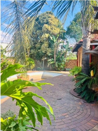 4 Bedroom Property for Sale in Van Riebeeck Park Gauteng