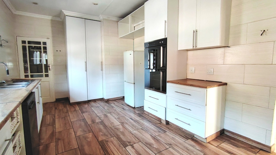 3 Bedroom Property for Sale in Risiville Gauteng