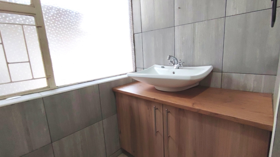 3 Bedroom Property for Sale in Risiville Gauteng