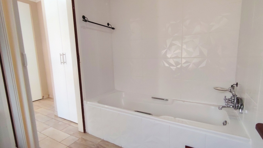3 Bedroom Property for Sale in Risiville Gauteng
