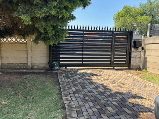 3 Bedroom Property for Sale in Witfield Gauteng