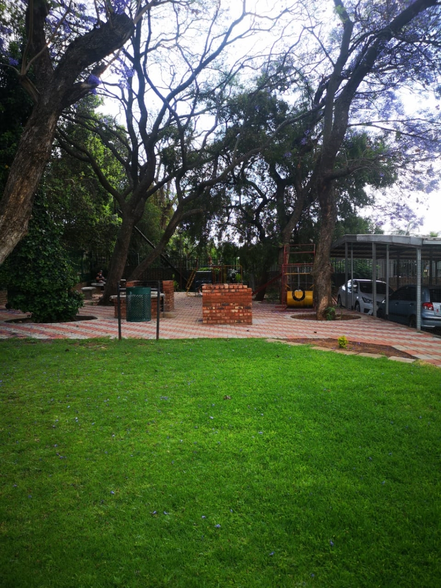 2 Bedroom Property for Sale in Pretoria Gardens Gauteng