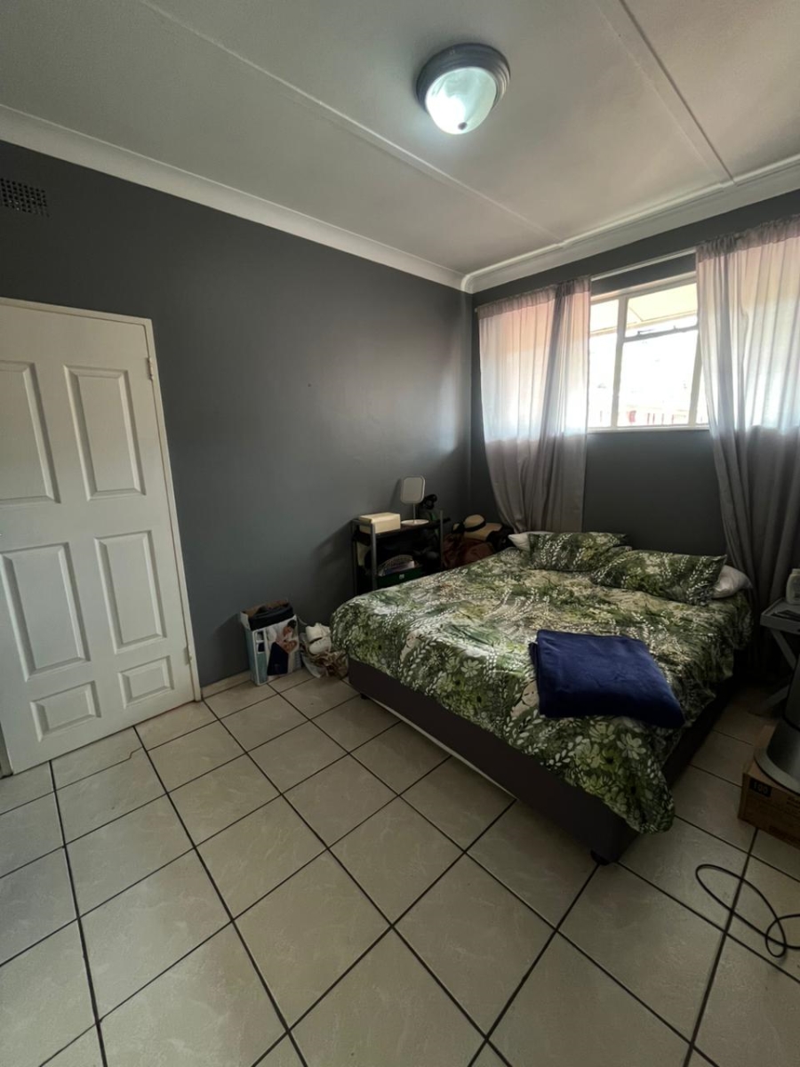 2 Bedroom Property for Sale in Pretoria Gardens Gauteng