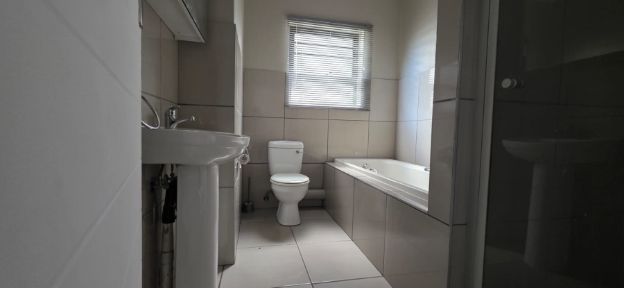 2 Bedroom Property for Sale in Brentwood Park AH Gauteng