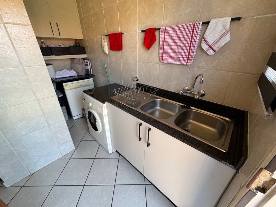 3 Bedroom Property for Sale in Terenure Gauteng