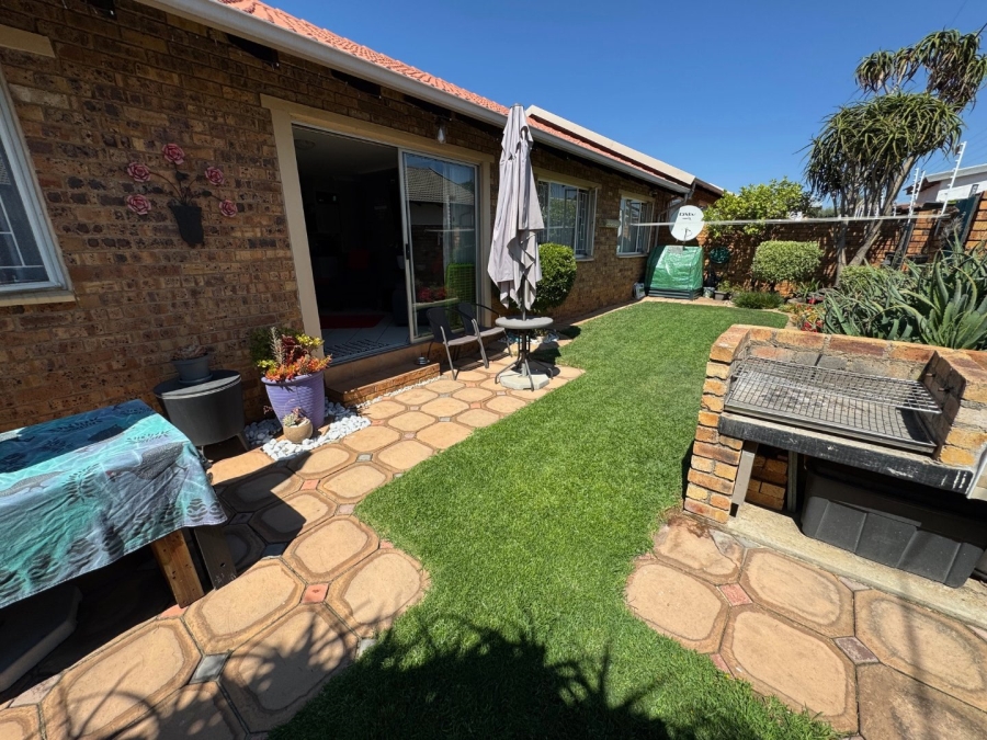 3 Bedroom Property for Sale in Terenure Gauteng