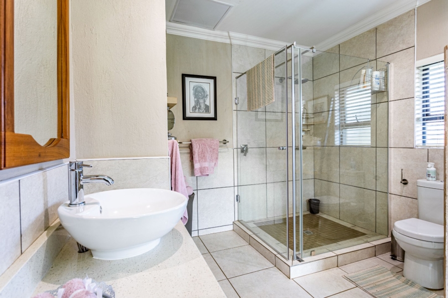 3 Bedroom Property for Sale in Lombardy Gauteng
