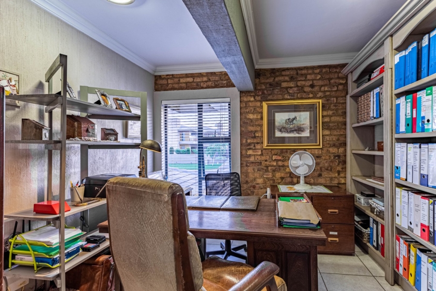 3 Bedroom Property for Sale in Lombardy Gauteng