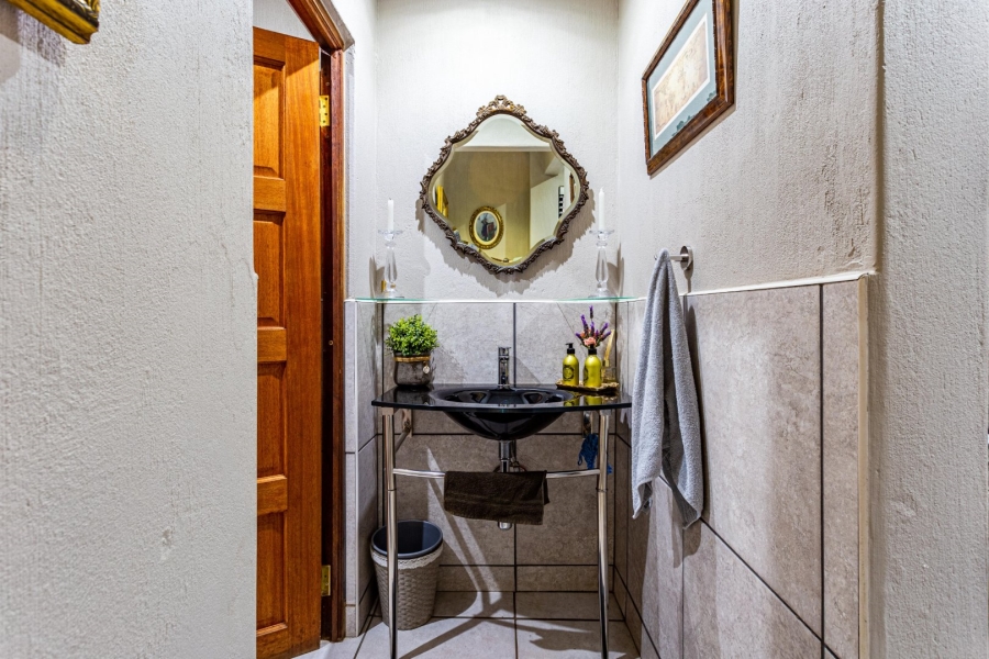 3 Bedroom Property for Sale in Lombardy Gauteng