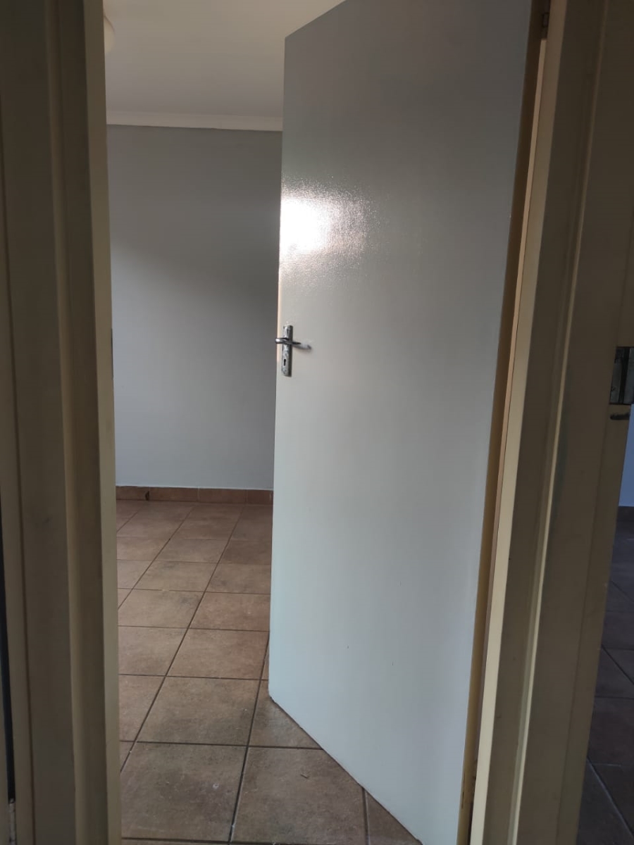 2 Bedroom Property for Sale in Sky City Gauteng