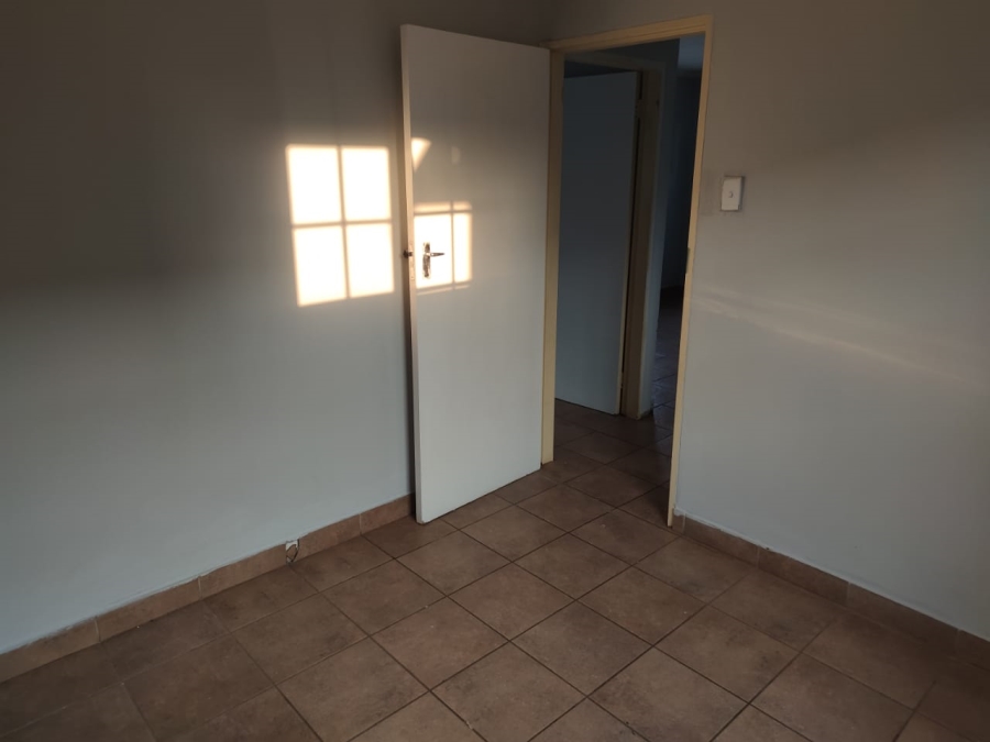 2 Bedroom Property for Sale in Sky City Gauteng