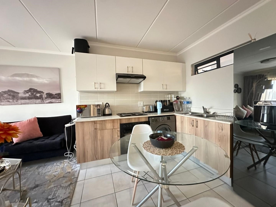 To Let 1 Bedroom Property for Rent in Comet Gauteng