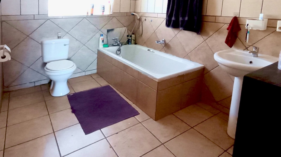 3 Bedroom Property for Sale in Riversdale Gauteng