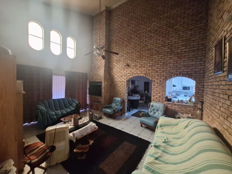 3 Bedroom Property for Sale in Edleen Gauteng