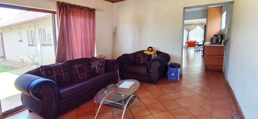 3 Bedroom Property for Sale in Meyerton Central Gauteng
