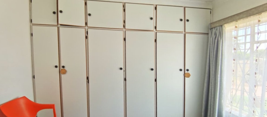 3 Bedroom Property for Sale in Meyerton Central Gauteng