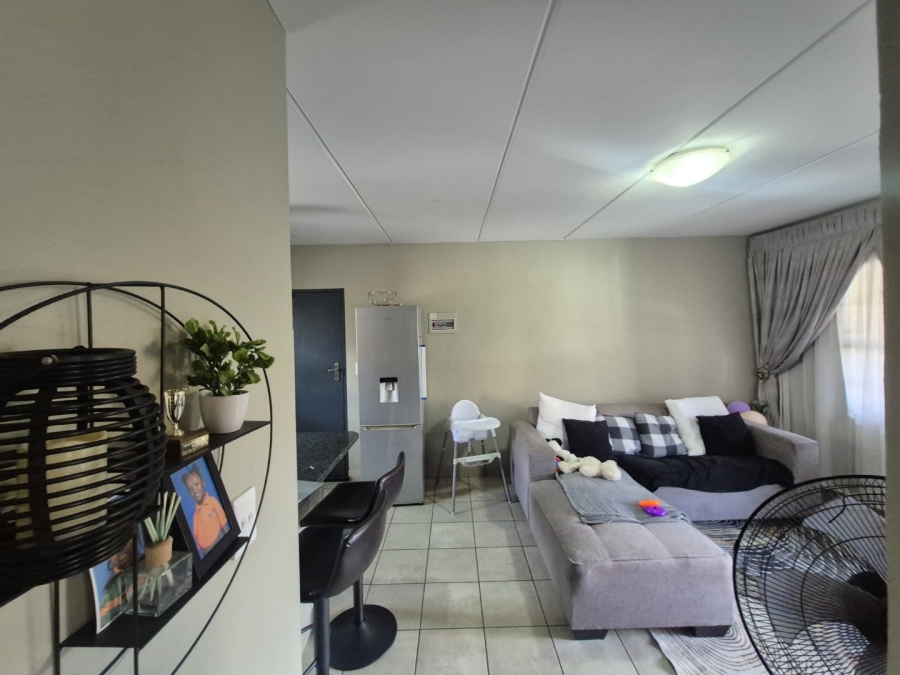 2 Bedroom Property for Sale in Montana Tuine Gauteng