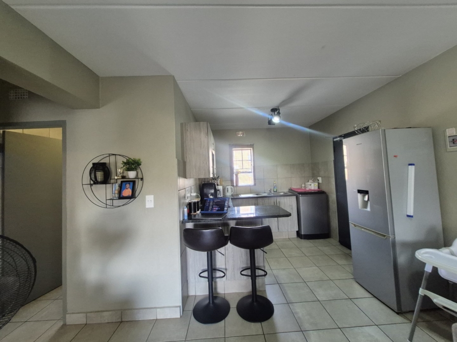 2 Bedroom Property for Sale in Montana Tuine Gauteng