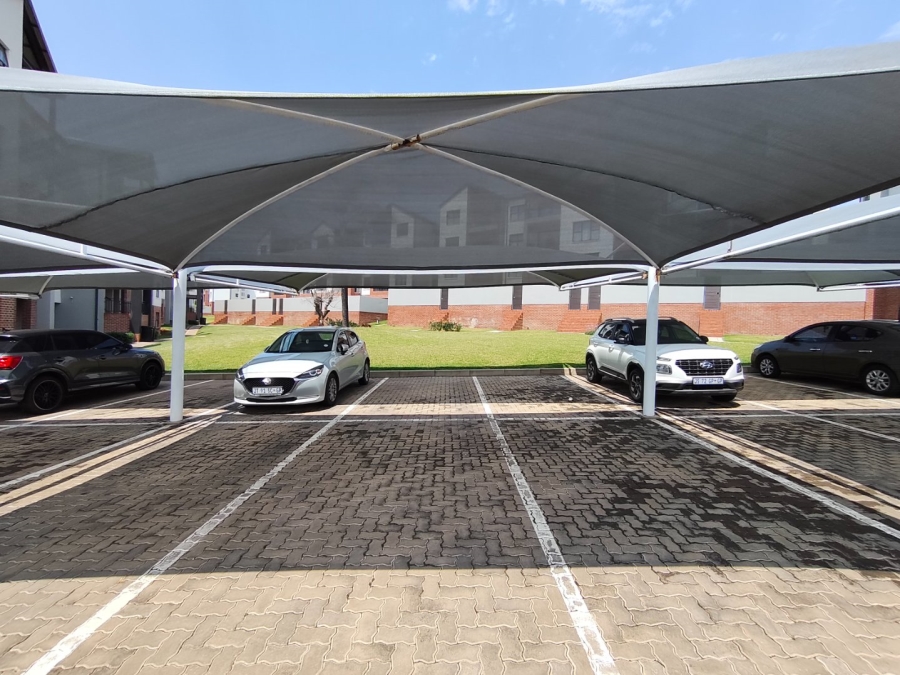 2 Bedroom Property for Sale in Northgate Gauteng