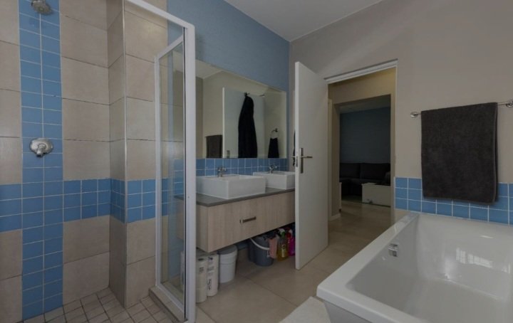 2 Bedroom Property for Sale in Paulshof Gauteng