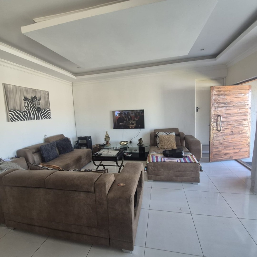 3 Bedroom Property for Sale in Wildtuinpark Gauteng