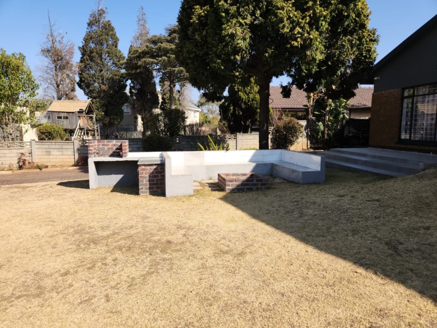 2 Bedroom Property for Sale in Gillview Gauteng