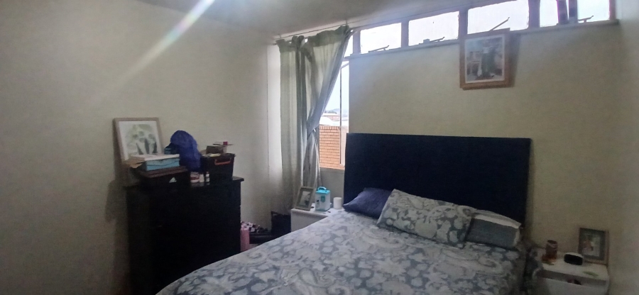 2 Bedroom Property for Sale in Pretoria West Gauteng