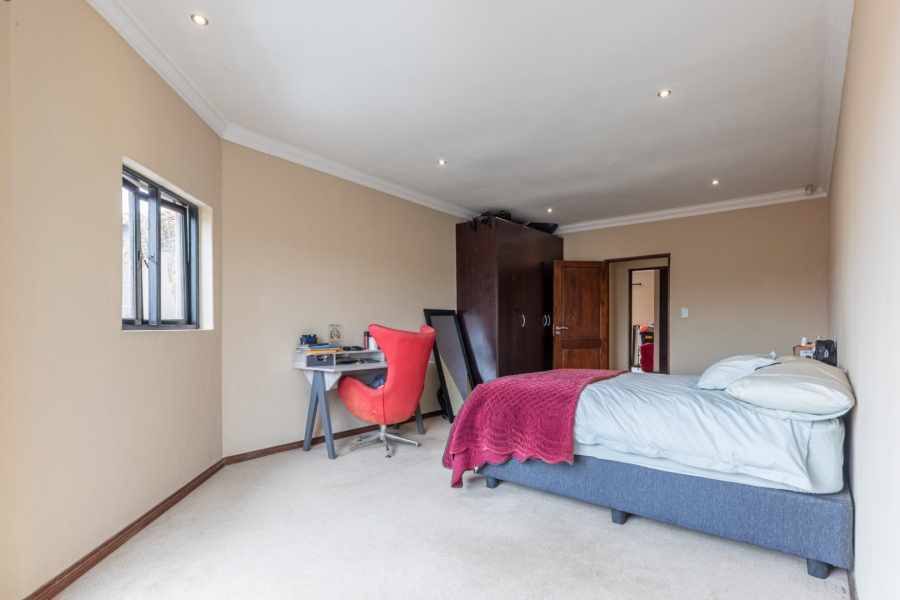 4 Bedroom Property for Sale in Ruimsig Gauteng