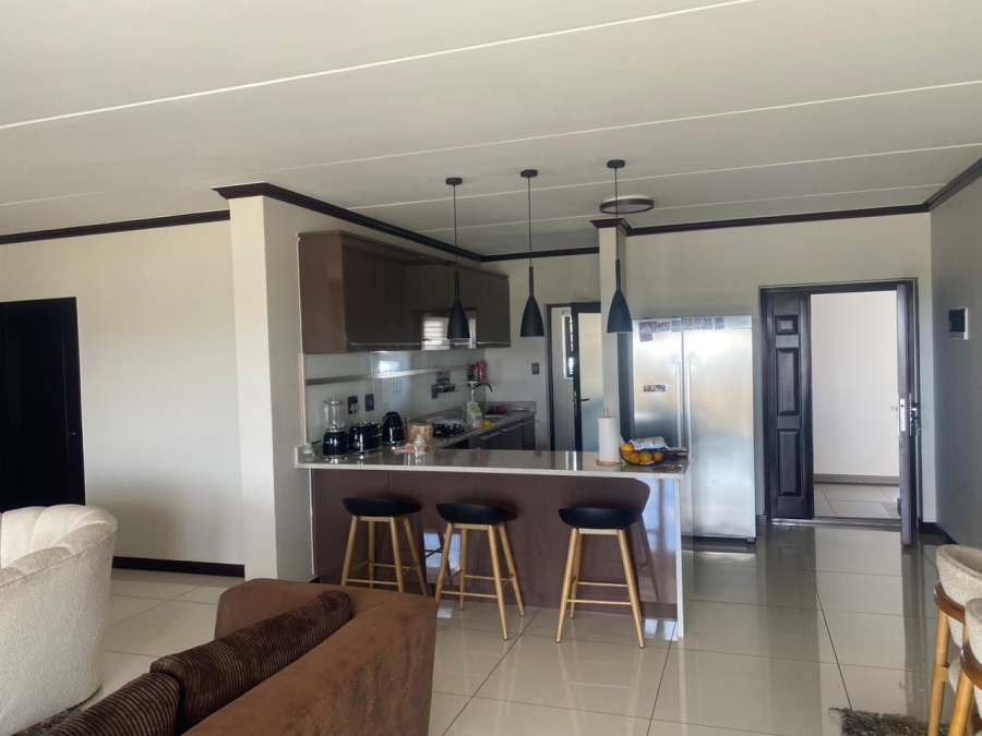 4 Bedroom Property for Sale in Carlswald Gauteng