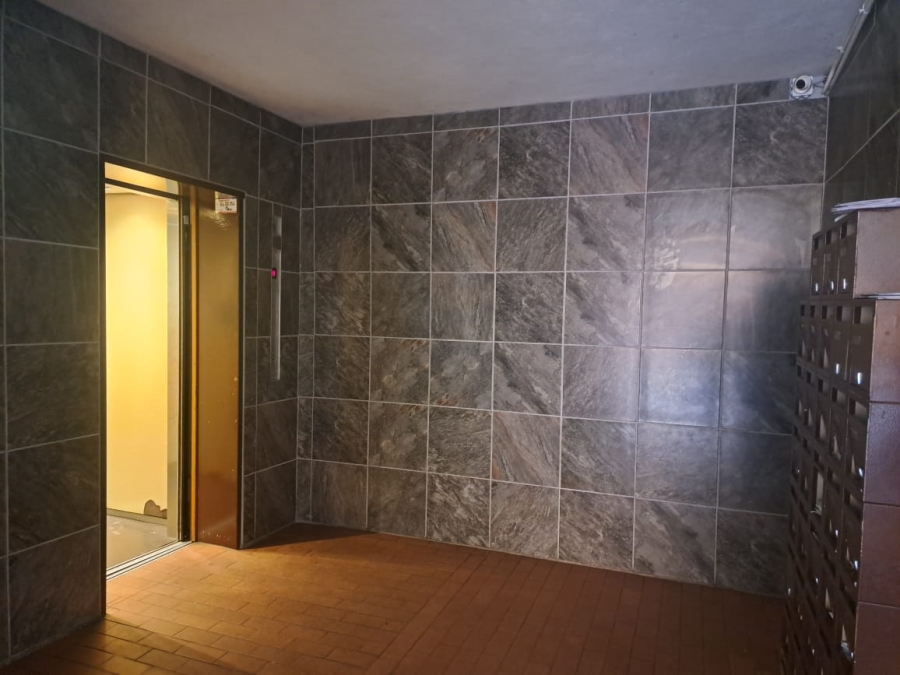 2 Bedroom Property for Sale in Berea Park Gauteng