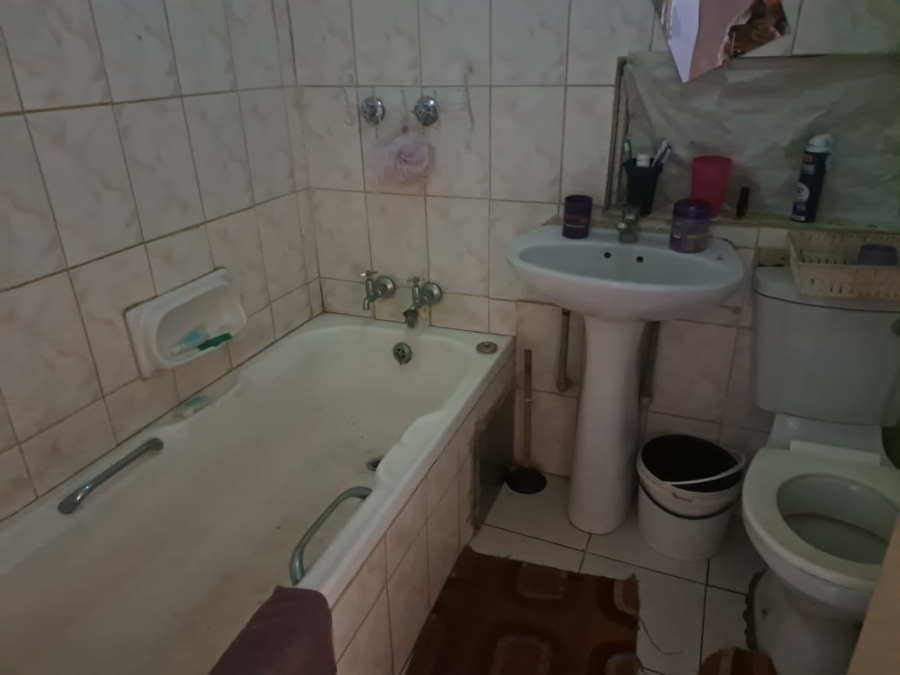 2 Bedroom Property for Sale in Berea Park Gauteng