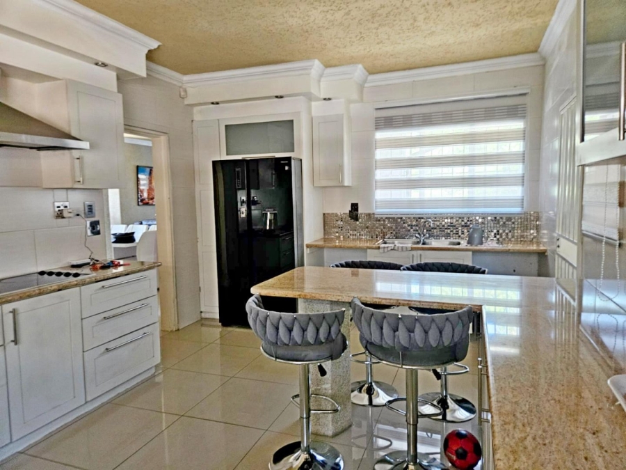 3 Bedroom Property for Sale in Birch Acres Gauteng