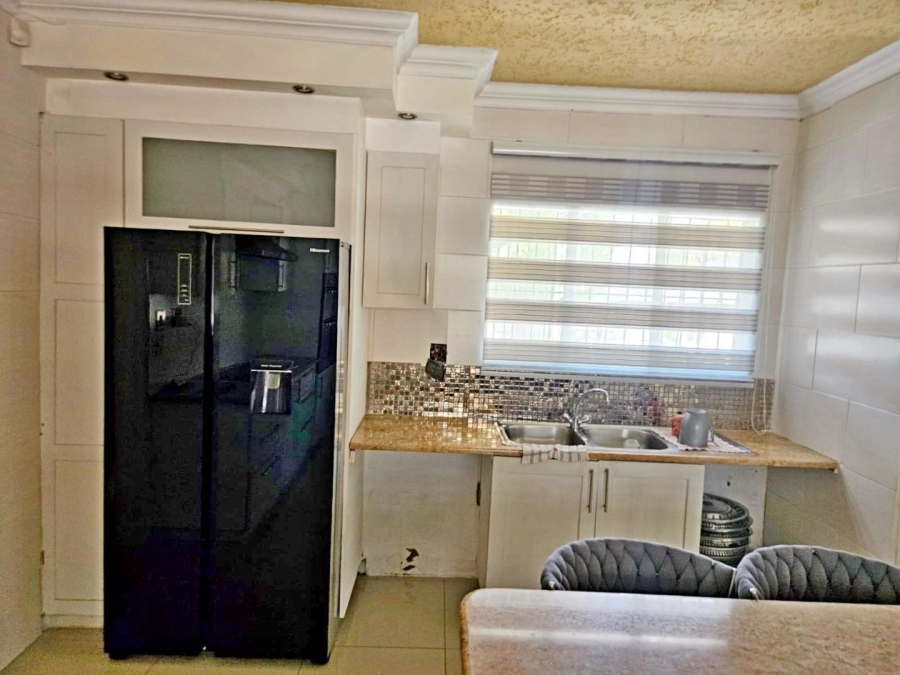 3 Bedroom Property for Sale in Birch Acres Gauteng