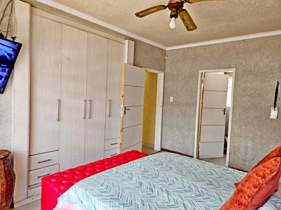 3 Bedroom Property for Sale in Birch Acres Gauteng