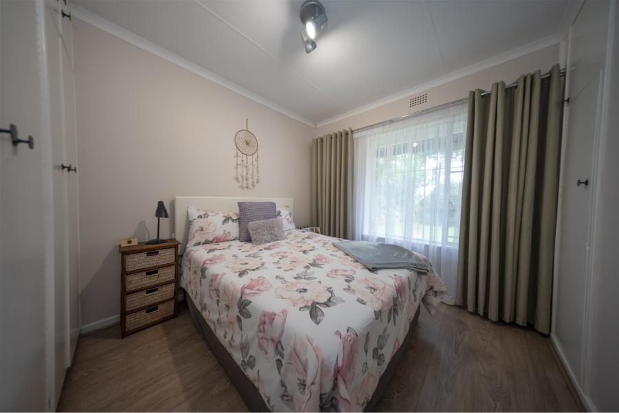 3 Bedroom Property for Sale in Buurendal Gauteng
