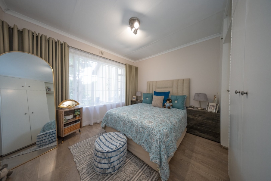 3 Bedroom Property for Sale in Buurendal Gauteng