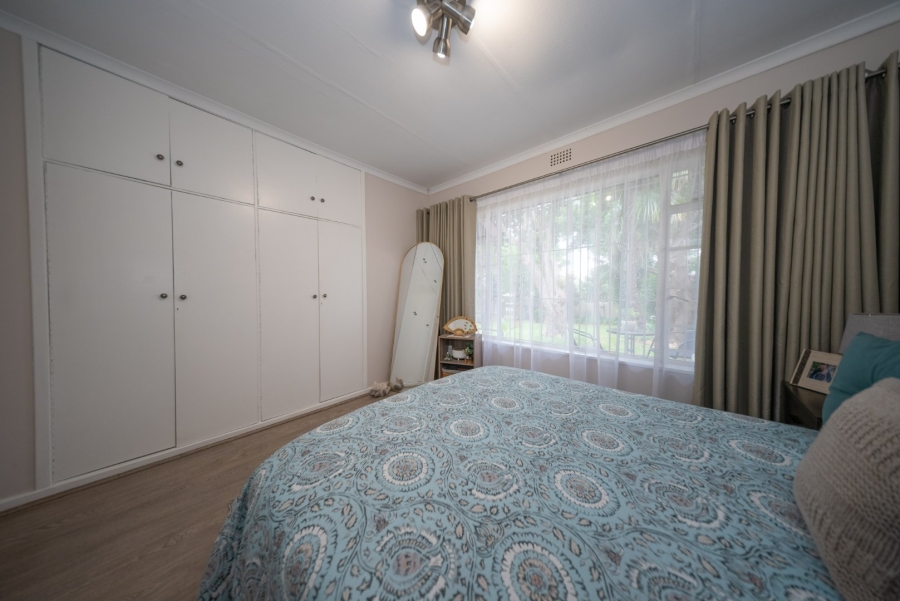 3 Bedroom Property for Sale in Buurendal Gauteng