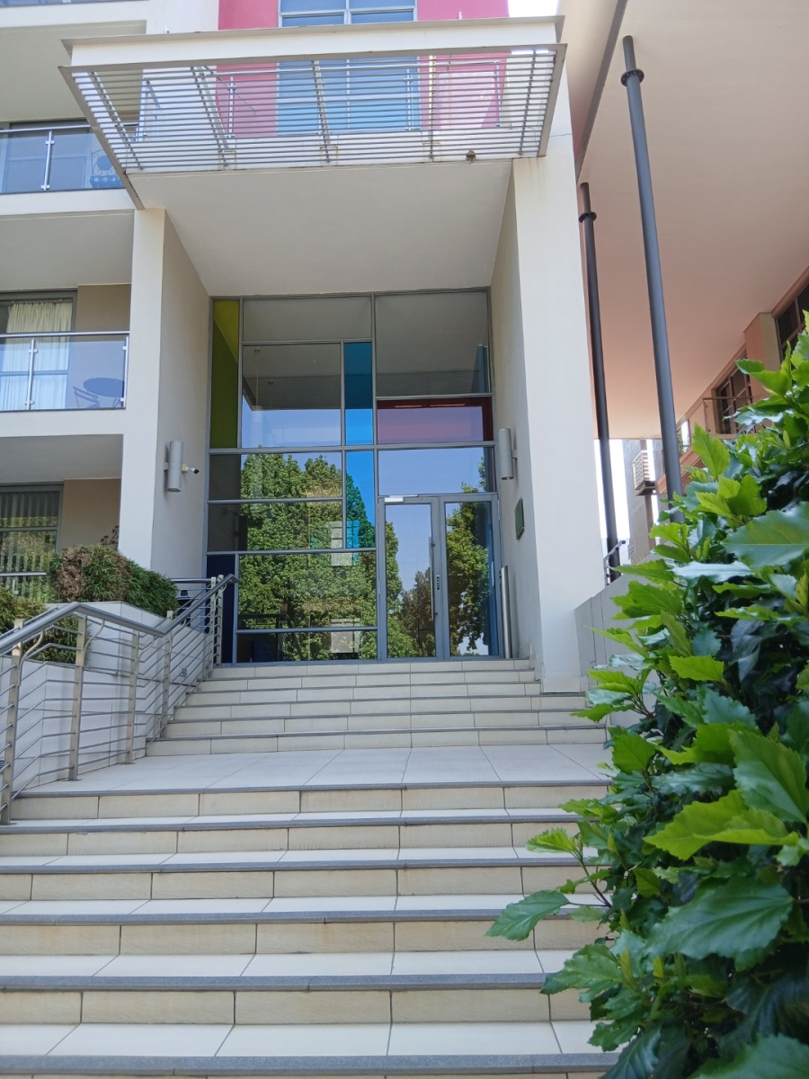 To Let 1 Bedroom Property for Rent in Houghton Estate Gauteng