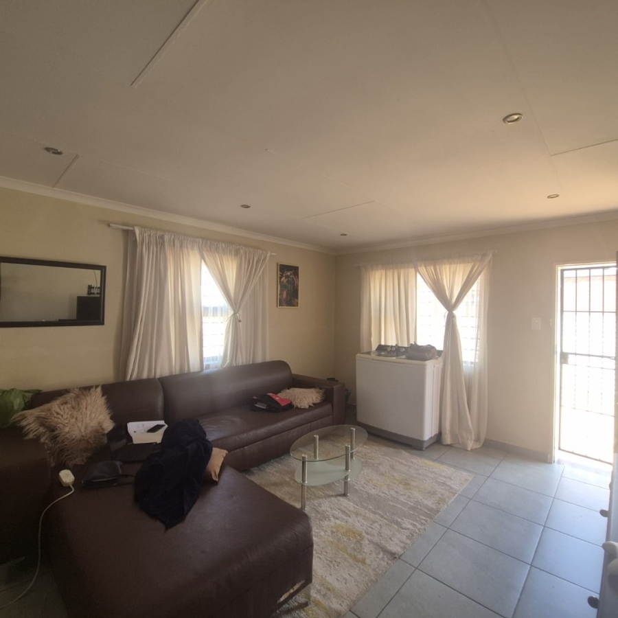 3 Bedroom Property for Sale in Mindalore Gauteng