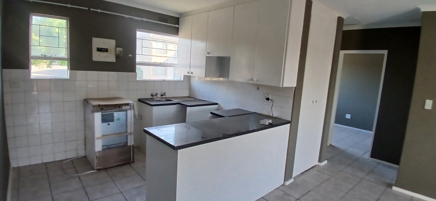 2 Bedroom Property for Sale in Vorna Valley Gauteng