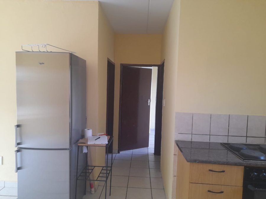 To Let 2 Bedroom Property for Rent in Meredale Gauteng