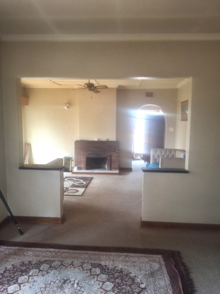 1 Bedroom Property for Sale in Paul Krugersoord Gauteng