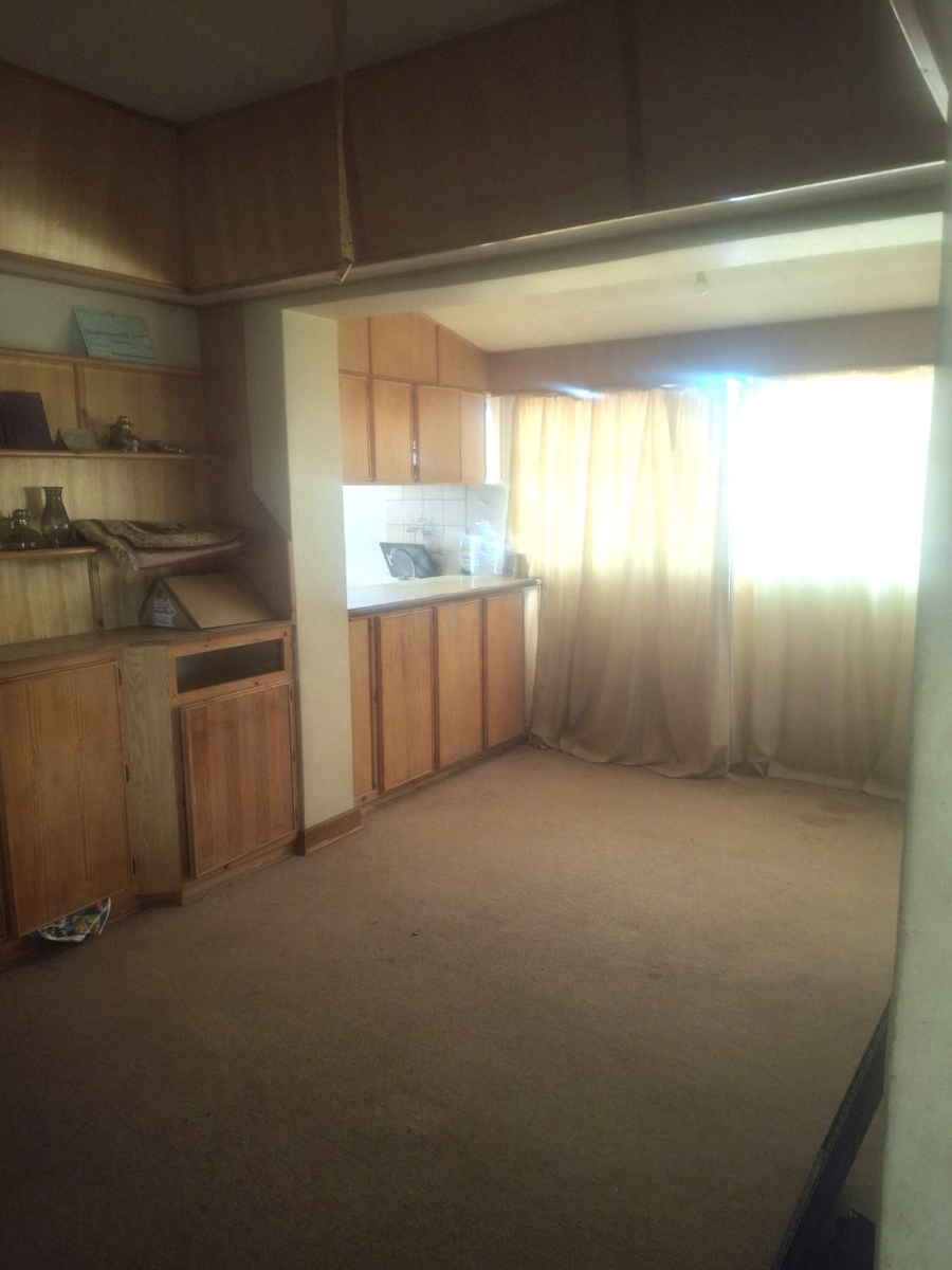 1 Bedroom Property for Sale in Paul Krugersoord Gauteng