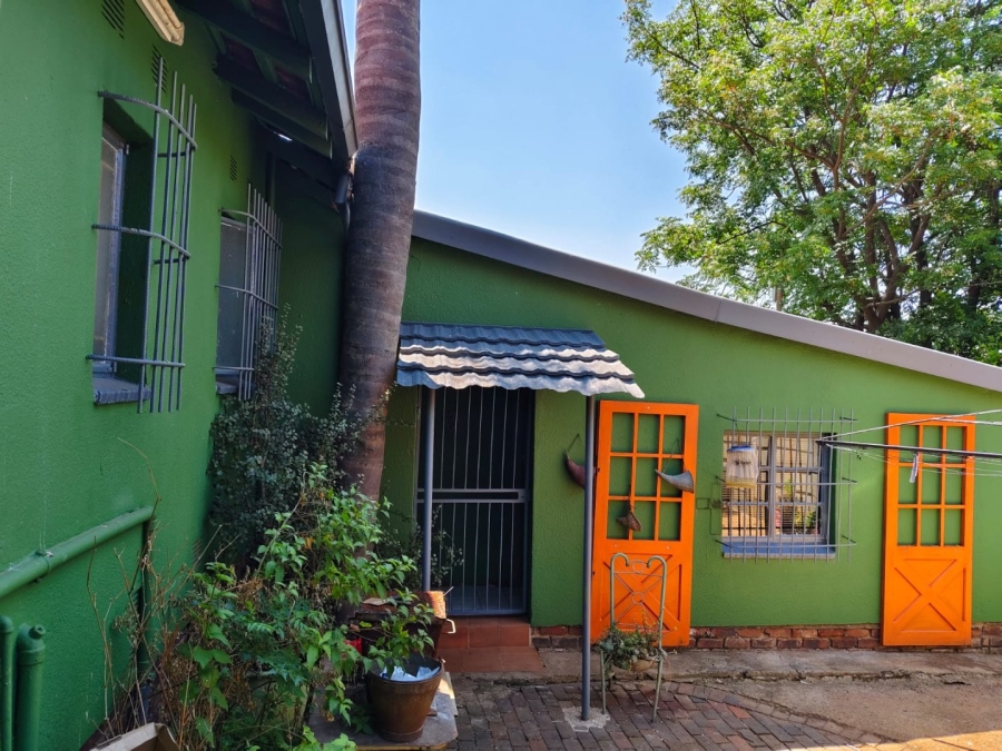 5 Bedroom Property for Sale in Rant En Dal Gauteng