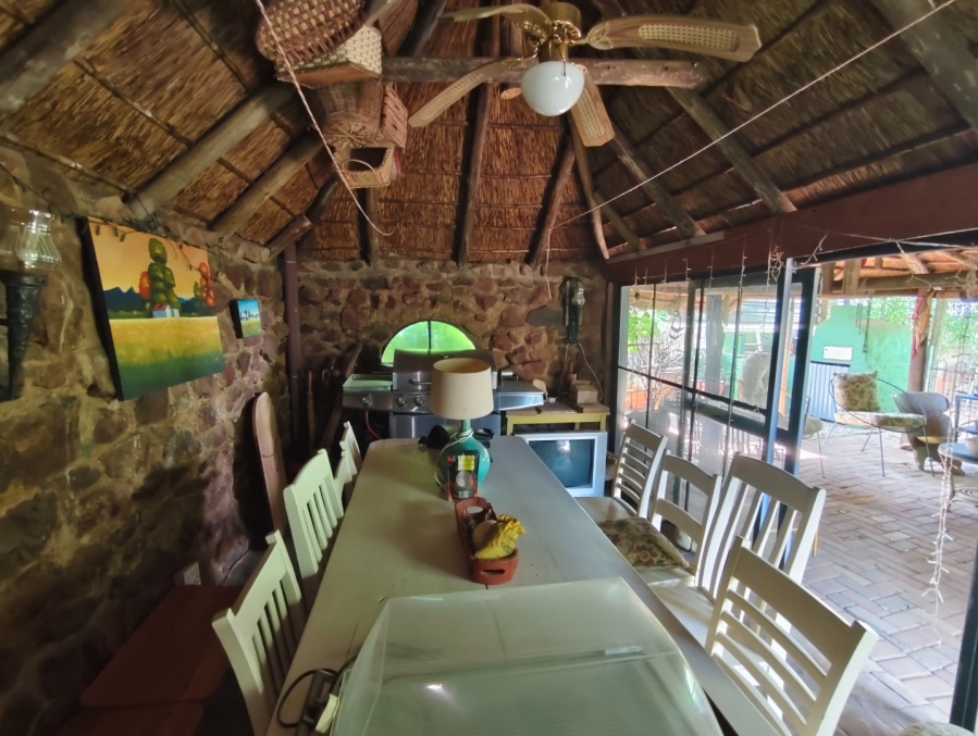 5 Bedroom Property for Sale in Rant En Dal Gauteng