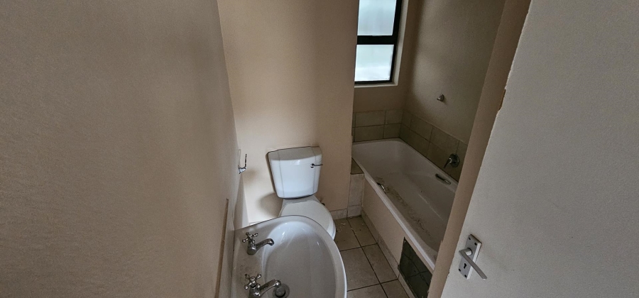 1 Bedroom Property for Sale in Kempton Park Central Gauteng