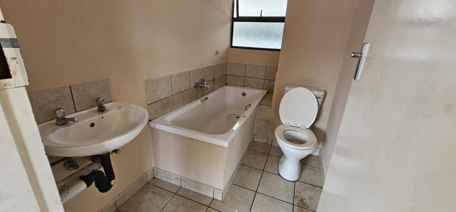 1 Bedroom Property for Sale in Kempton Park Central Gauteng