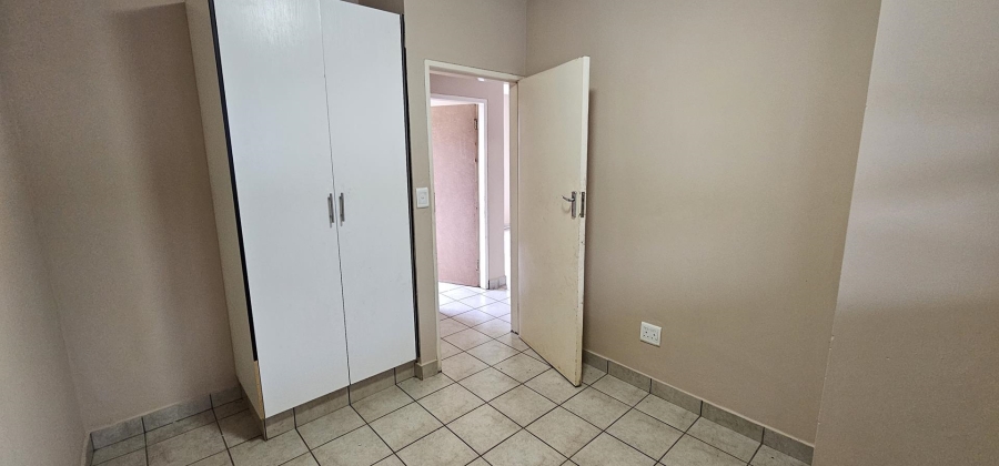 1 Bedroom Property for Sale in Kempton Park Central Gauteng