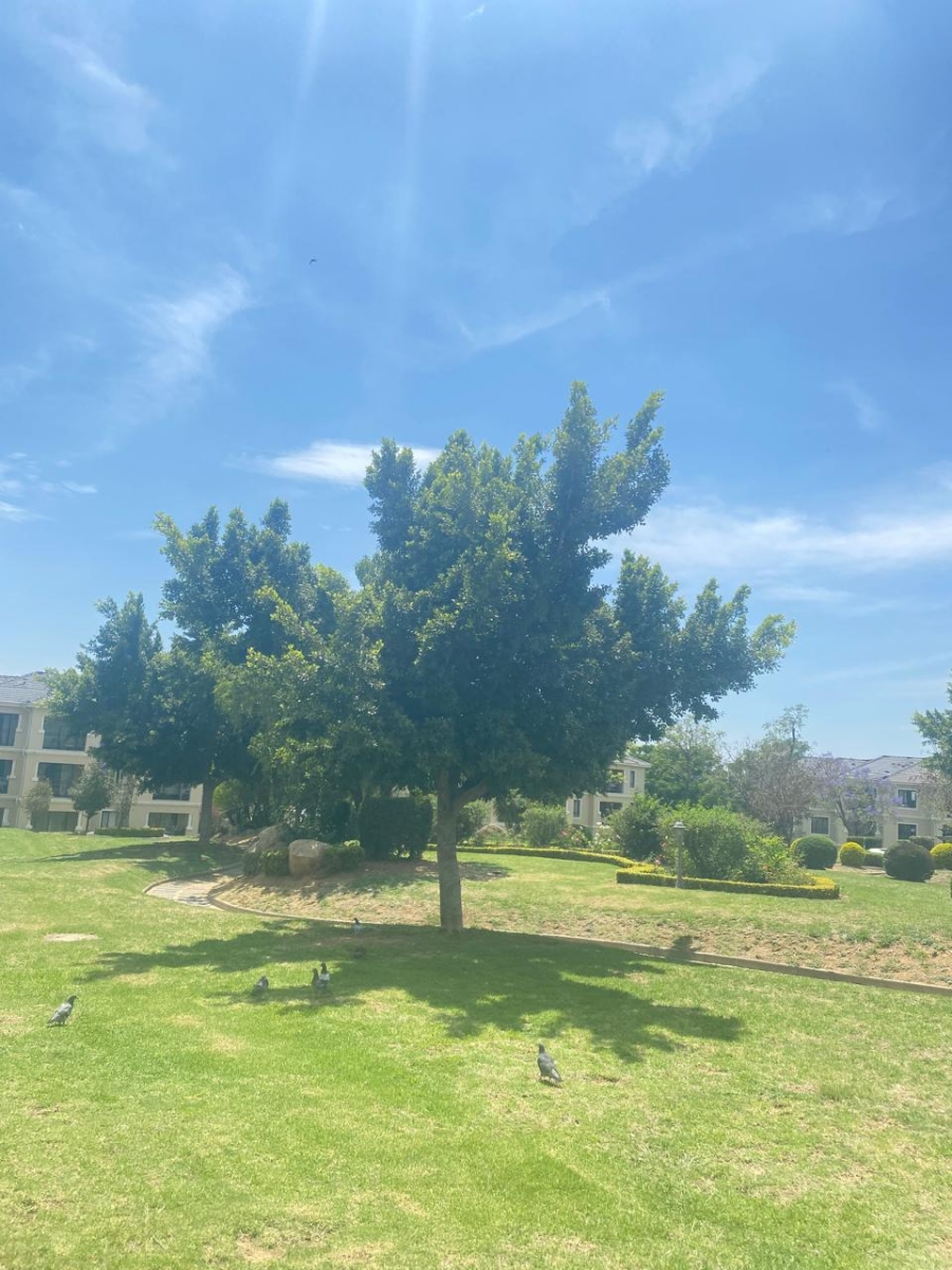2 Bedroom Property for Sale in Maroeladal Gauteng