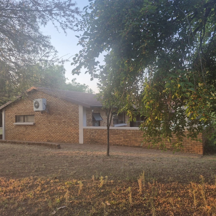 Commercial Property for Sale in Ruimsig Gauteng